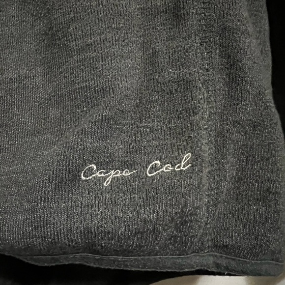 Cuffy’s Cape Cod half-zip sweatshirt 🐳 - Picture 3 of 3